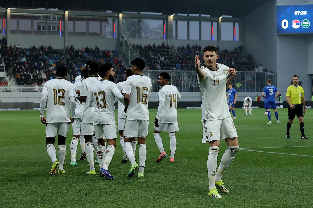 Velika greška „Orlova“: Nesporazum Terzića i Rajkovića omogućio rivalu da se ušeta u gol (VIDEO)