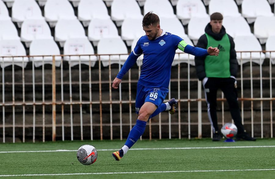 Radnik uplovio na Karaburmi u plej-of (VIDEO)