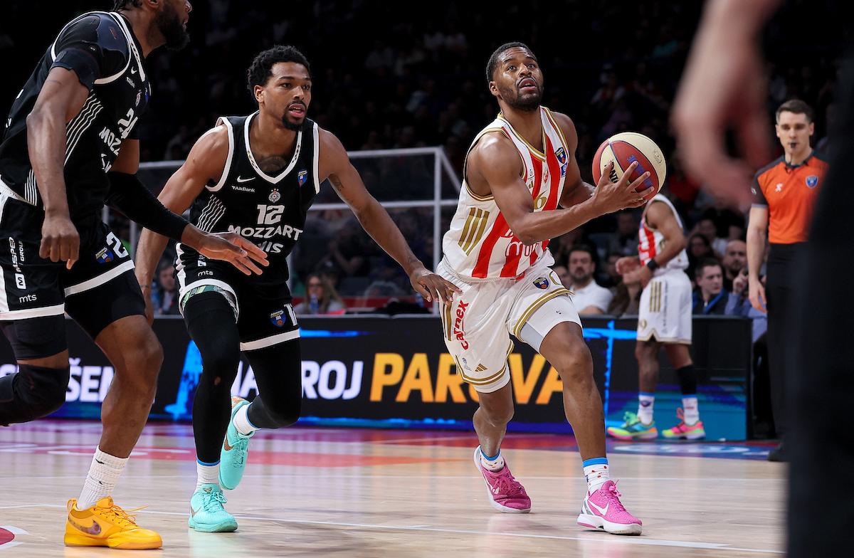 Zvezda objavila detalje za derbi: Evo ko i po kojim cenama može do karata za spektakl sa Partizanom