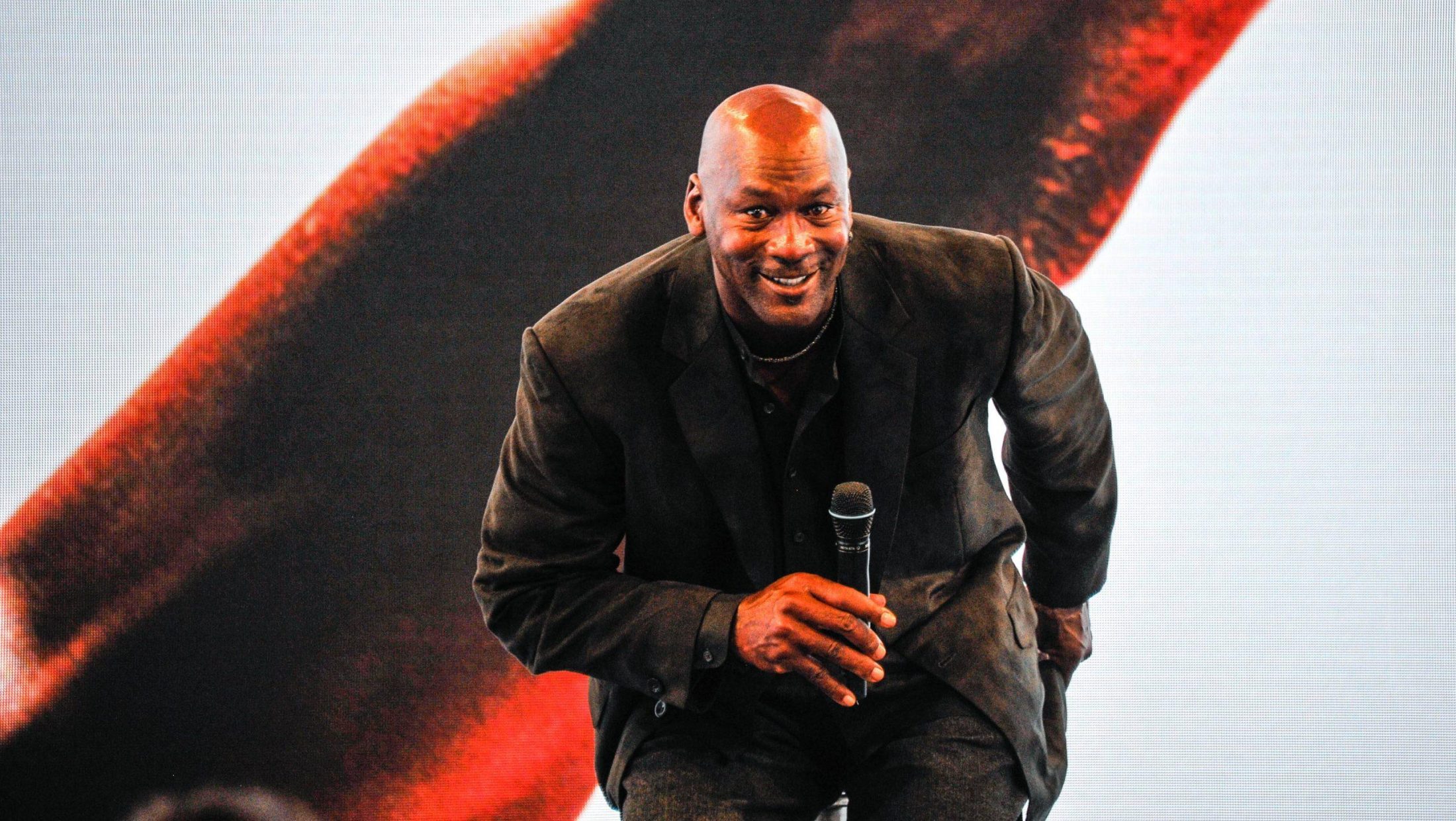 Ružičaste „džordanke“ zapalile internet: Da li biste ih kupili?