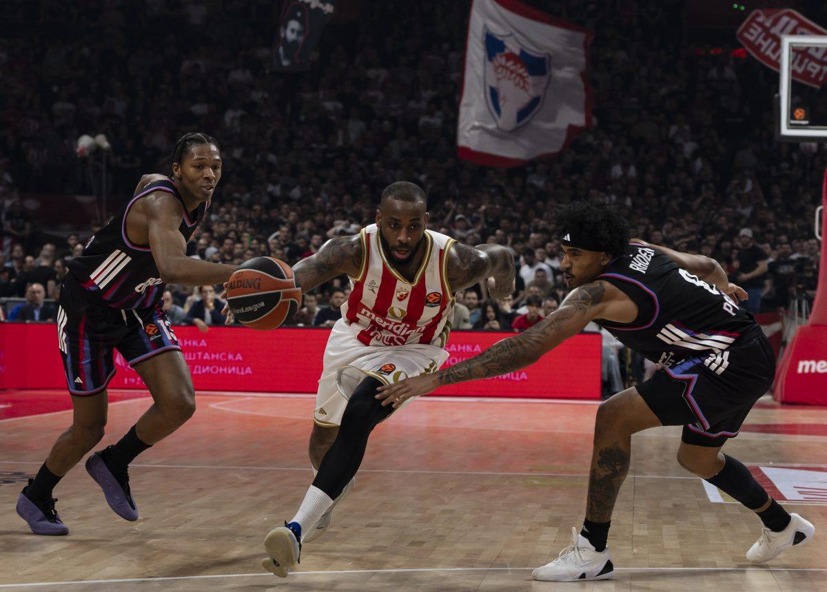 Ovako se igra odbrana – Zvezda dominirala u drugom poluvremenu i slavila protiv Pariza