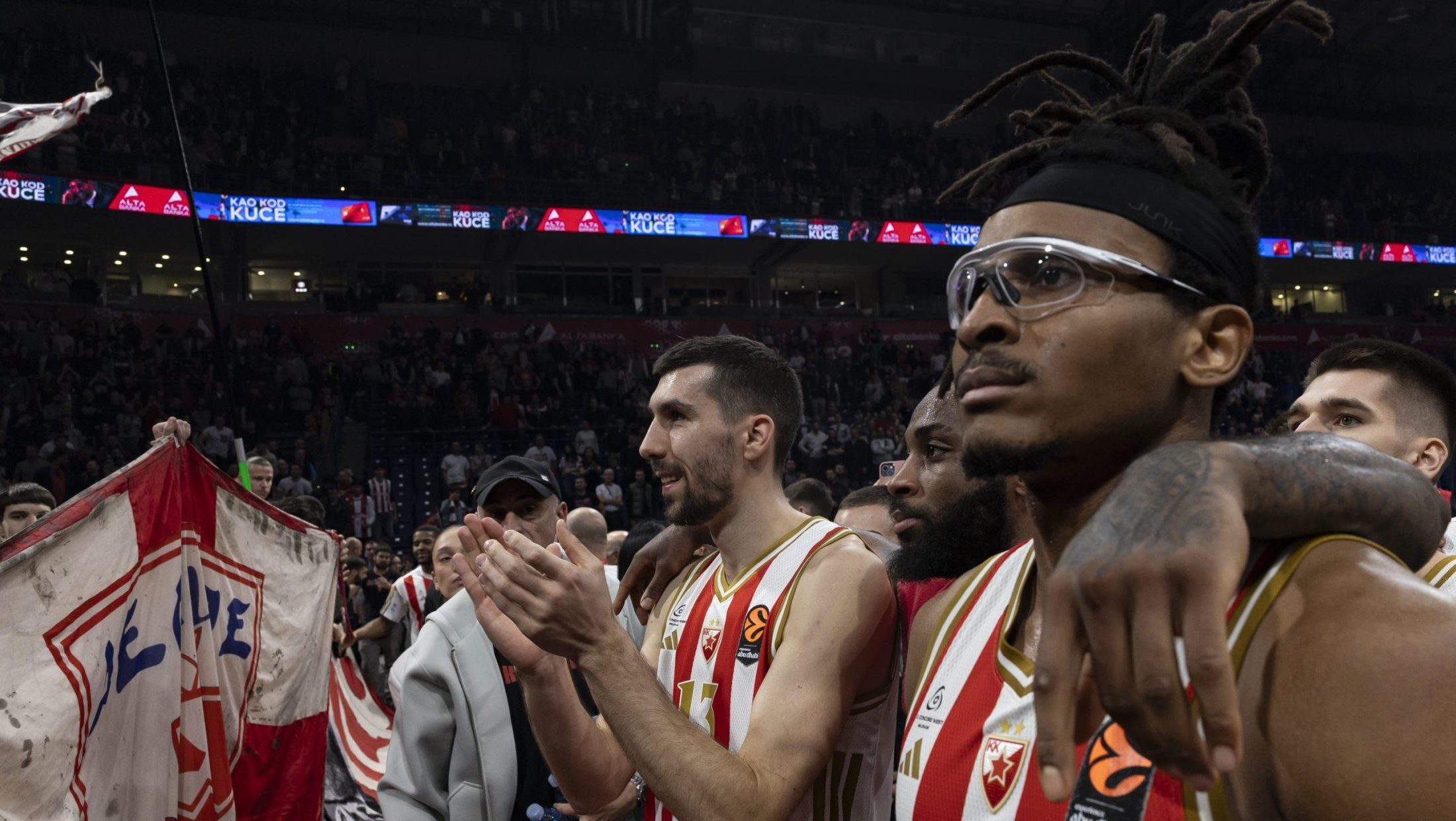 Zvezda u Lionu brani kontrolu – poraz komplikuje završnicu sezone