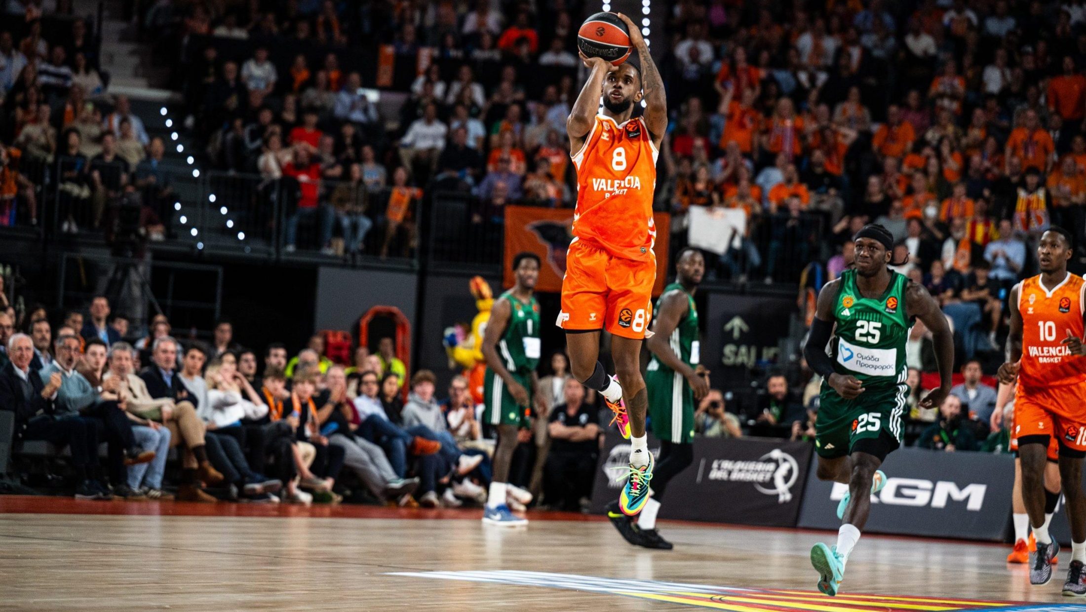 Tim bez zvezde koji melje sve: Ovo je Valensija, najopasniji rival Panatinaikosa