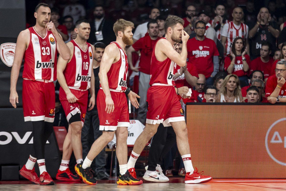 Pirejska mašina samlela Monako: Milutinov gospodario reketom, Vezenkov potvrdio klasu za 1-0!