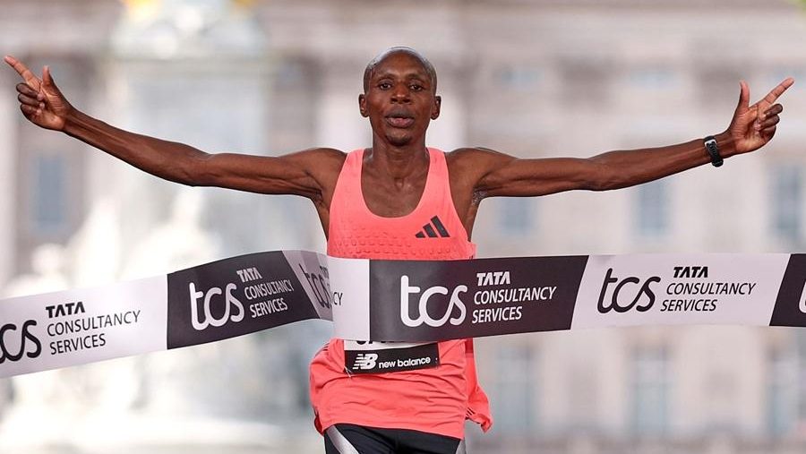 Save postavio svetski rekord u maratonu!