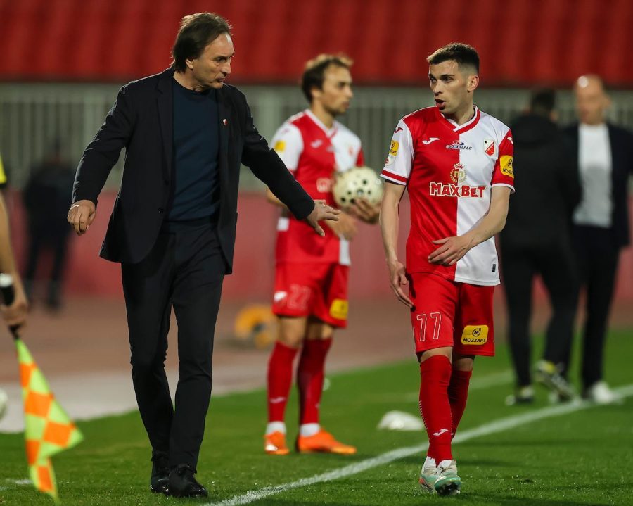 Tanjga udario na Paunovića: Vojvodina šalje petoricu startera, a Zvezda trojicu rezervista