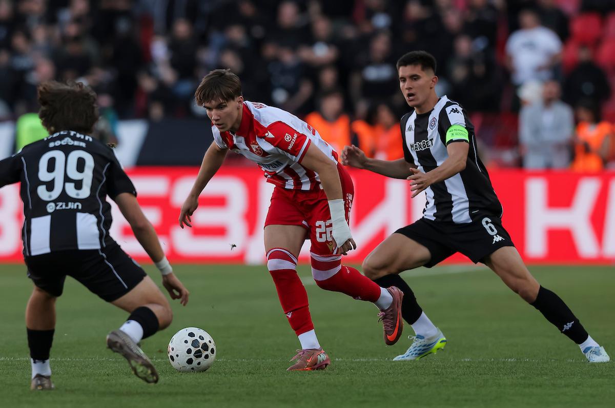 CIES izveštaj: Cene Kostova i Kostića u porastu, a Ovusua i Simića u padu – još jedan igrač Partizana u top 10