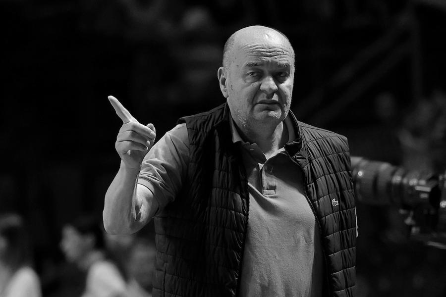 Tuga do neba: Umro Duško Vujošević