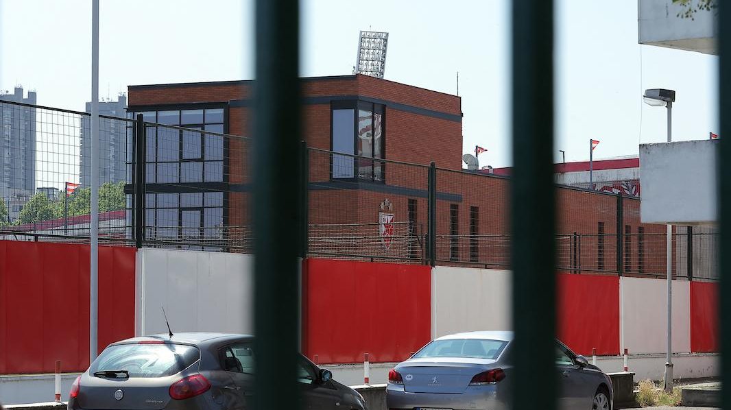 Poruka Zvezde pred derbi: Stanković miran dok ekipa „melje“