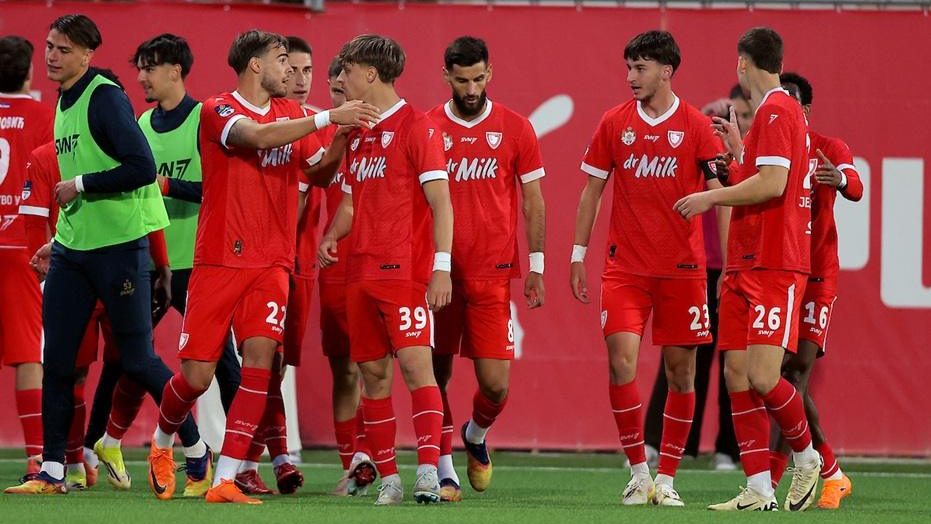 Jedinstvo pokazalo zube: Paunović izjednačio, Zvezda bez prednosti na poluvremenu (VIDEO)