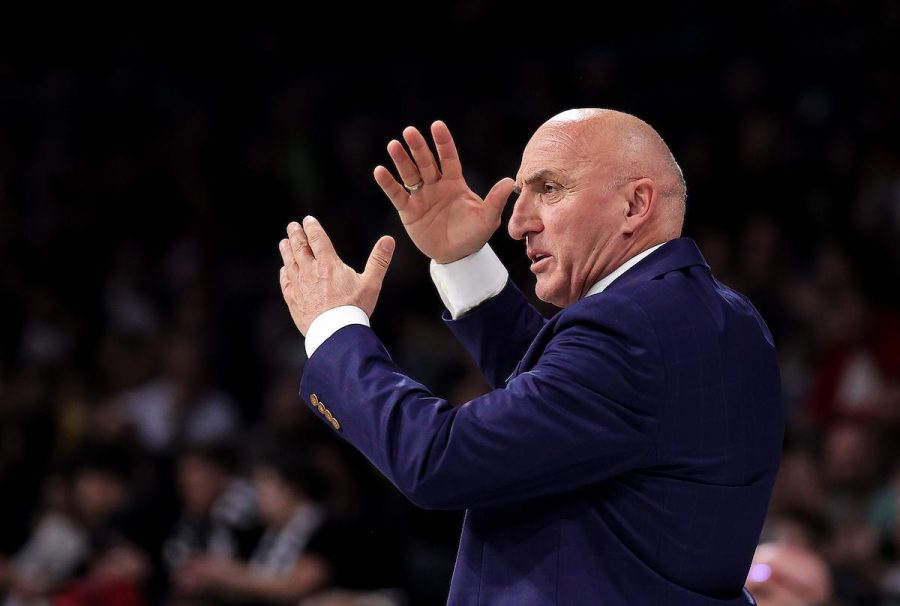 Pavićević kažnjen 200 evra jer je sudiji poručio „da ide kući da kuva“