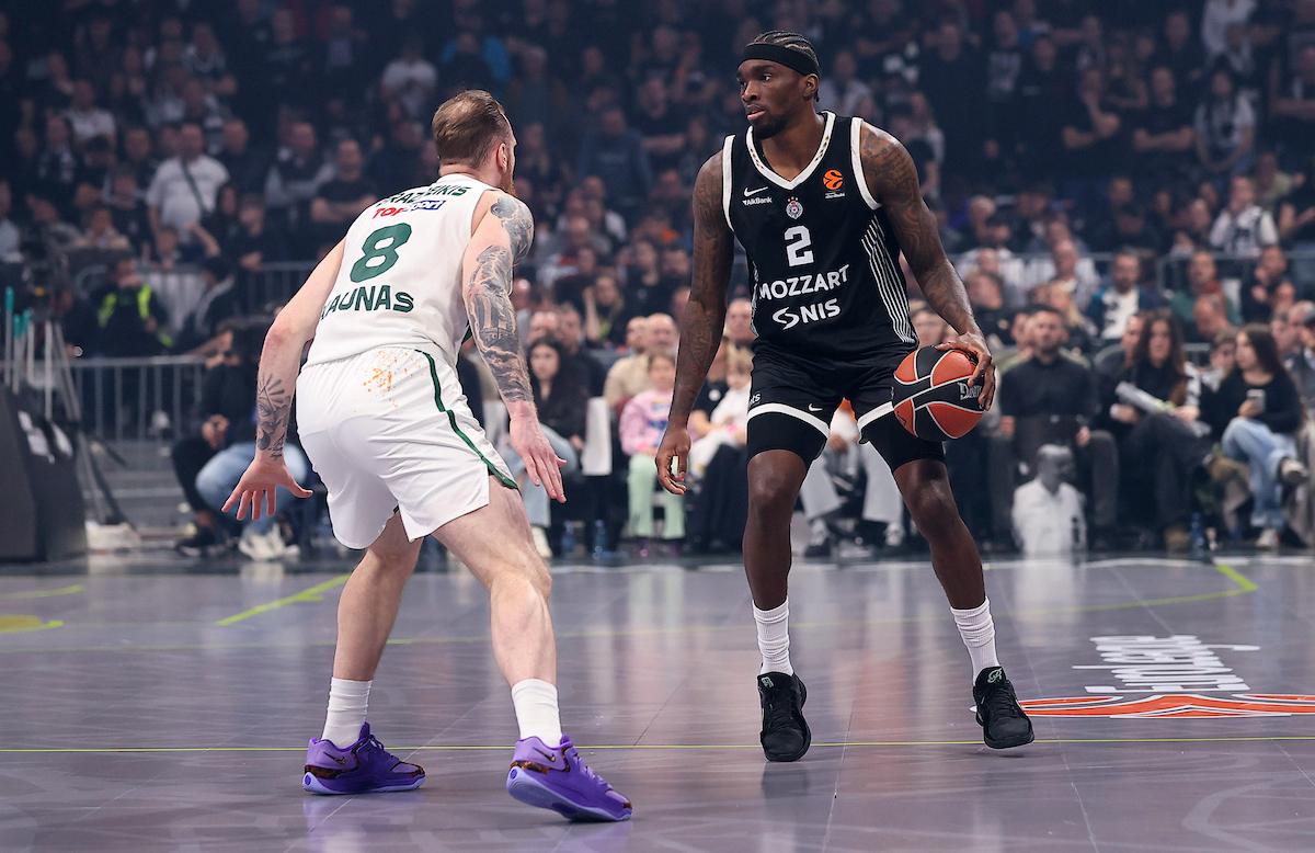 Navijači Partizana će brzo zaboraviti poraz od Žalgirisa, ali zauvek pamtiti Duleta: „General“ bi bio ponosan na svoju vojsku