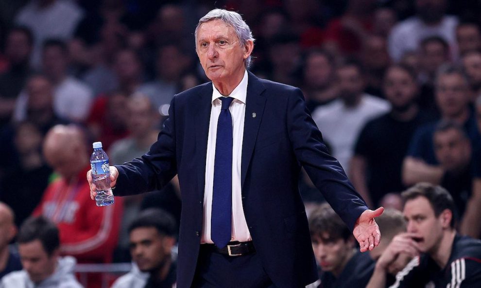 Pešić zagrmeo iz Barselone: Miško sa Megom pomogao svom biznisu, Zvezda i Partizan sa ko zna koliko stranaca! Srbije je jedina zemlja bez…