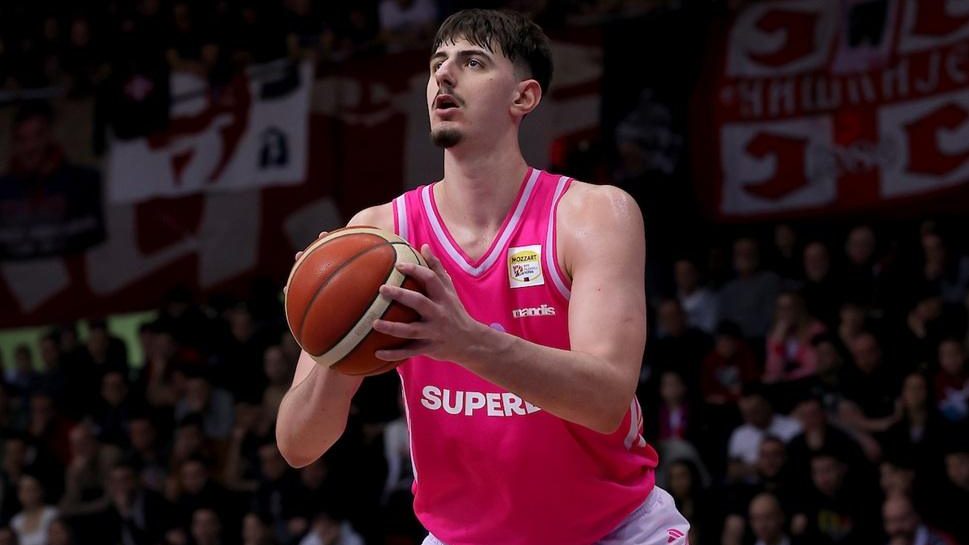 Majčina smrt mu promenila život: Suigo iz Mege hita ka NBA