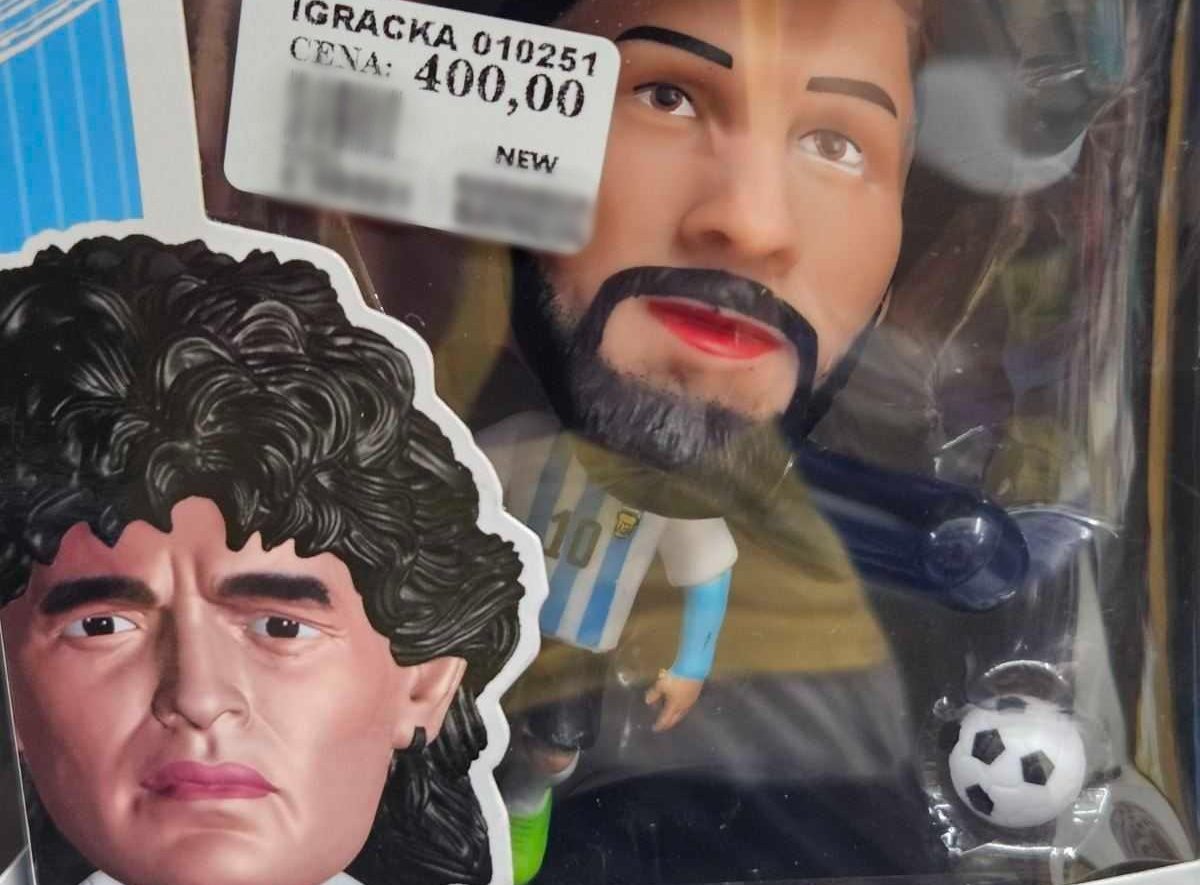 Kako je Mesi postao Maradona za 400 dinara: Neobična priča sa polica pred Mundijal