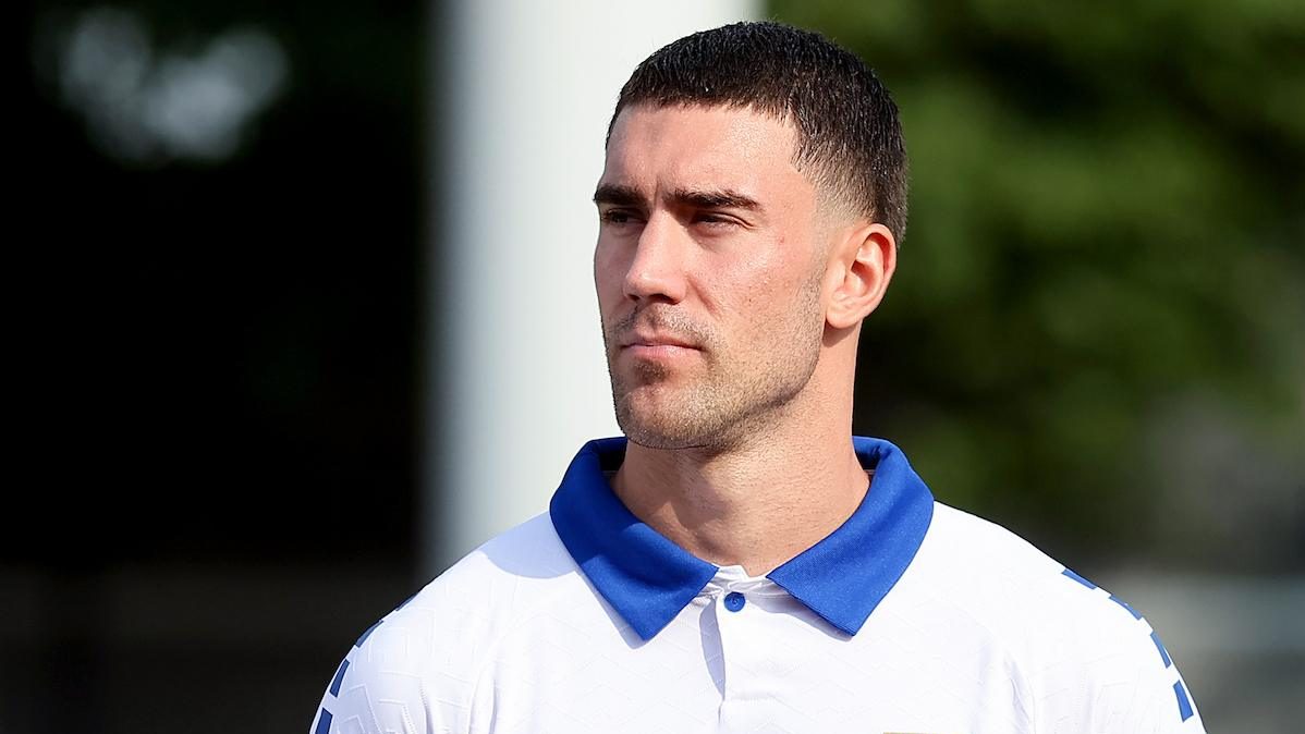 Vlahović sve bliži Bešiktašu: Šta se zna o milionskom ugovoru i šta još nije potvrđeno?